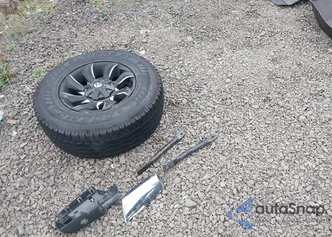 2016 Chevrolet Silverado 1500 1Lt from USA, damaged, VIN 3GCPCREC6GG126446